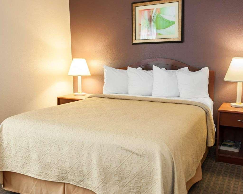 Quality Inn And Suites Indianapolis Ruang foto