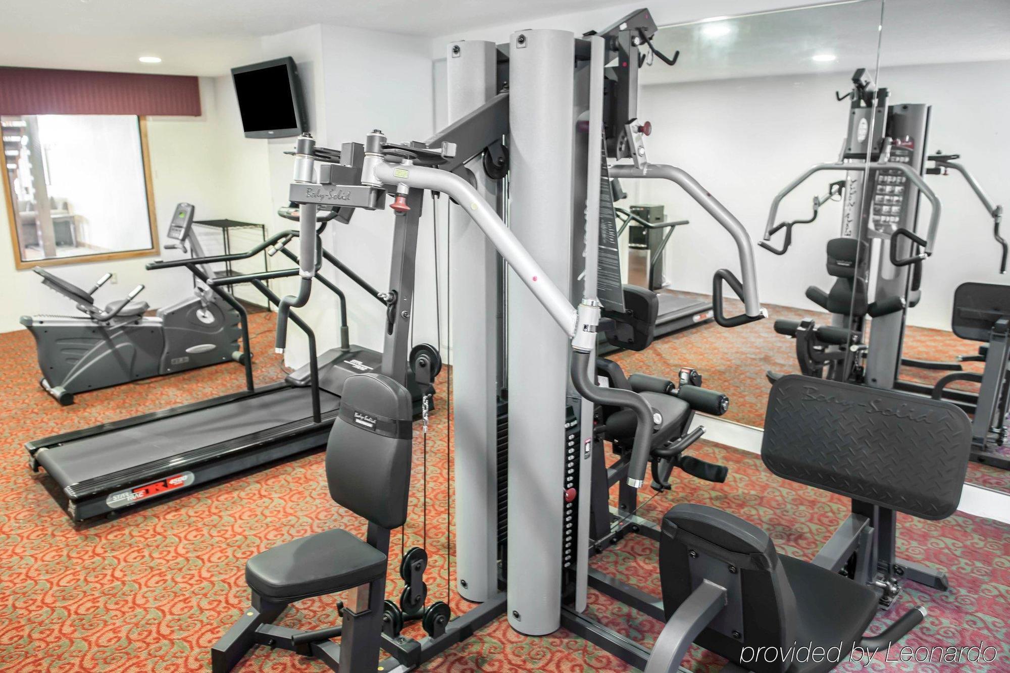 Quality Inn And Suites Indianapolis Bagian luar foto